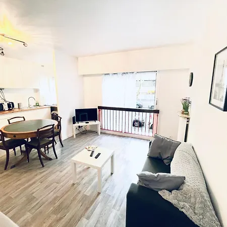 Appartement Bastille - Voltaire - Le Marais - Centre De Paris - 5 Pers-2
